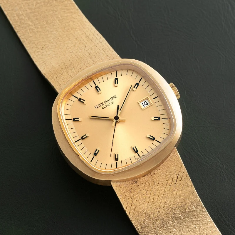 Watches with adjustable straps for a perfect fit   Patek Philippe Beta 21