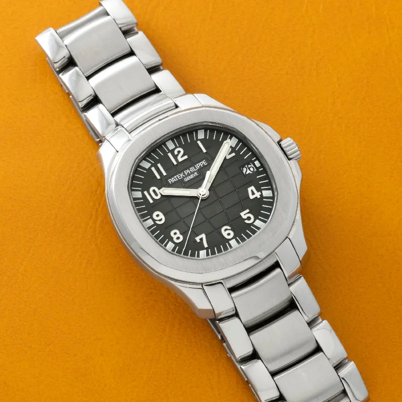 Casual watches for weekend outings   Patek Philippe Aquanaut